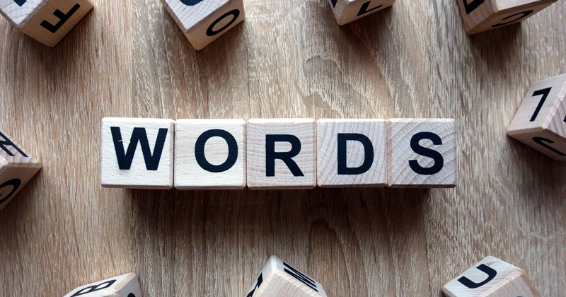 How Words Are Recognized in English Speech-to-Text Systems
